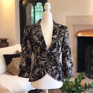 SMYTHE Gray Black Floral Serpentine Button Blazer